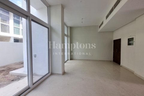 Řadový dům v Dubai, SAE 5 ložnice, 227.89105900 m² Č.: 583390 - fotografie 1