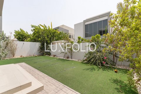 Dubai Hills Estate, Dubai, संयुक्त अरब अमीरात में विला, 3 बेडरूम, 400 वर्ग मीटर, संख्या 628360 - फ़ोटो 18