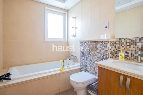 Vilë në Jumeirah Park, Dubai, Emiratet e Bashkuara Arabe 5 dhoma gjumi, 436 m2. № 626098 - Foto 11