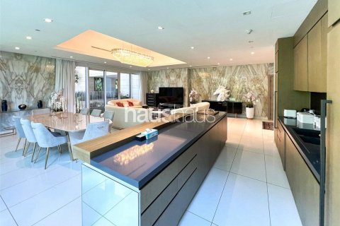 Apartment til salg i Palm Jumeirah, Dubai, UAE 3 soveværelser, 486 kvm № 626078 - foto 7