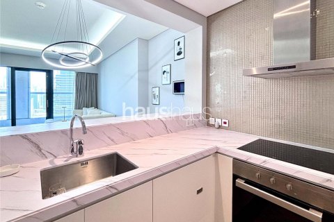 Apartment in Business Bay, Dubai, UAE 1 bedroom, 91 sq.m. № 626096 - photo 6