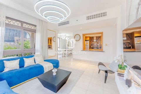 Old Town, Dubai, संयुक्त अरब अमीरात में अपार्टमेंट, 2 बेडरूम, 141 वर्ग मीटर, संख्या 663483 - फ़ोटो 1