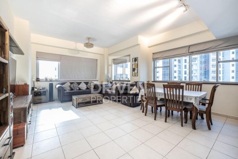Apartment in Business Bay, Dubai, UAE 3 bedrooms, 170 sq.m. № 601994 - photo 4