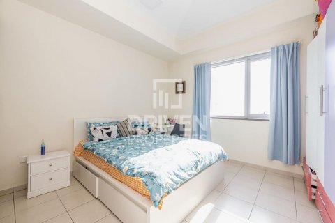 Apartment in Business Bay, Dubai, UAE 3 bedrooms, 170 sq.m. № 601994 - photo 16