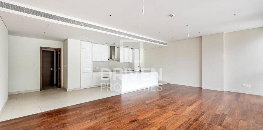 Byt v City Walk, Dubai, SAE 3 ložnice, 216 m² Č.: 601996