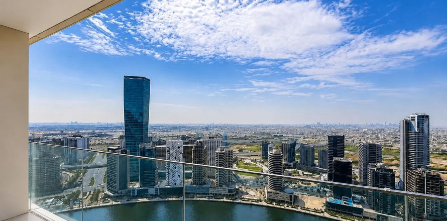 Appartamento a Business Bay, Dubai, EAU 1 camera da letto, 77.3 mq. № 741472