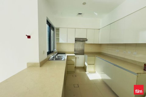 Vila v Dubai Hills Estate, SAE 4 spálne, 326 m2 č. 659004 - Fotografia 6