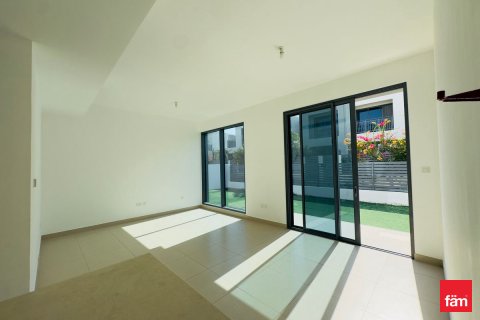 Vila v Dubai Hills Estate, SAE 4 spálne, 326 m2 č. 659004 - Fotografia 5