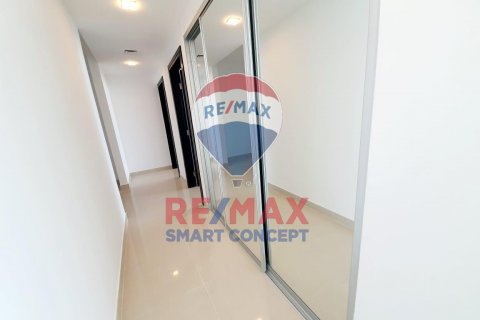 Apartment sa Al Reem Island, Abu Dhabi, UAE 4 silid-tulugan, 235.2 sq.m. № 580539 - larawan 9