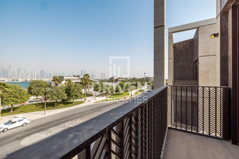 Müüa villa asukohaga Jumeirah, Dubai, AÜE: 4 magamistoaga, 421 m² Nr 653247 - pilt 25