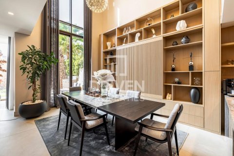 Müüa villa asukohaga Jumeirah, Dubai, AÜE: 3 magamistoaga, 275 m² Nr 653249 - pilt 11