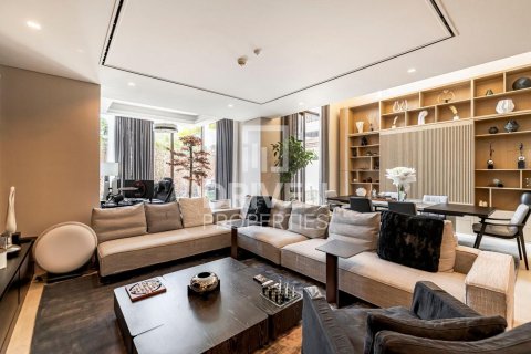 Müüa villa asukohaga Jumeirah, Dubai, AÜE: 3 magamistoaga, 275 m² Nr 653249 - pilt 2