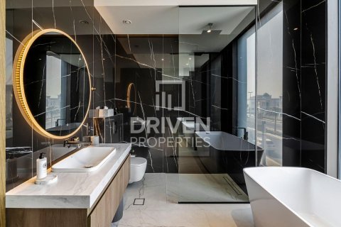 Müüa villa asukohaga Jumeirah, Dubai, AÜE: 4 magamistoaga, 1030 m² Nr 653248 - pilt 24