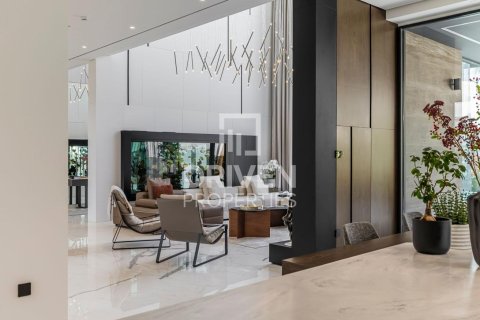 Müüa villa asukohaga Jumeirah, Dubai, AÜE: 4 magamistoaga, 1030 m² Nr 653248 - pilt 9