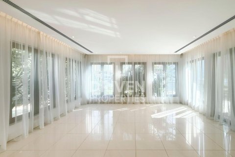 Villa til leie i Palm Jumeirah, Dubai, Emiratene 6 soverom, 1245.37 kvm Nr. 745827 - Foto 7