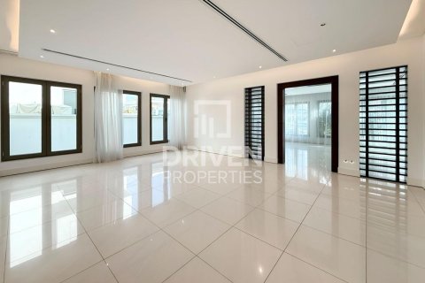 Villa til leie i Palm Jumeirah, Dubai, Emiratene 6 soverom, 1245.37 kvm Nr. 745827 - Foto 6