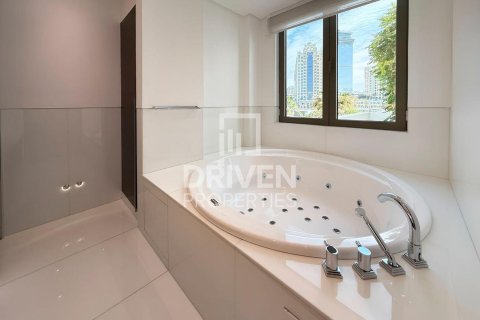 Villa til leie i Palm Jumeirah, Dubai, Emiratene 6 soverom, 1245.37 kvm Nr. 745827 - Foto 25