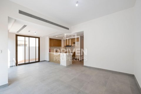 Appartamento in affitto a Dubai Land, Dubai, EAU 4 camere da letto, 260 mq. № 603238 - foto 1