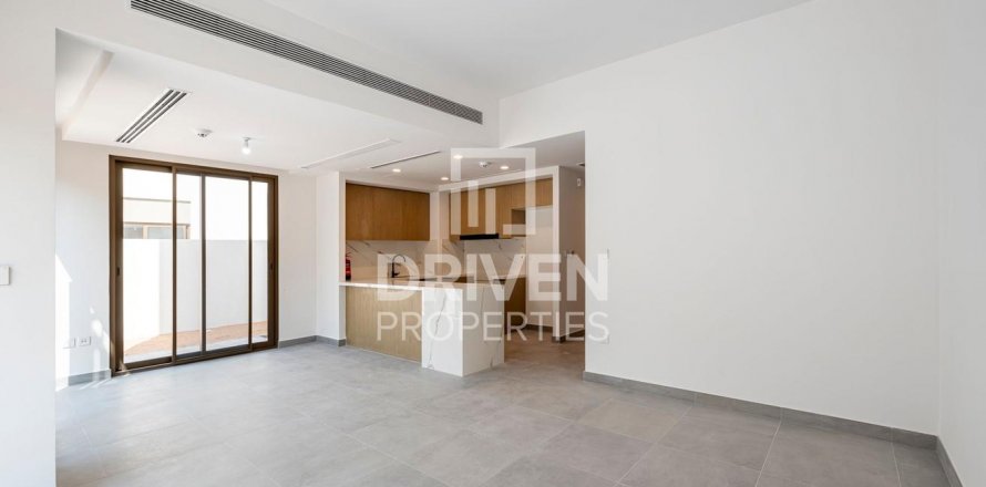 Appartamento a Dubai Land, Dubai, EAU 4 camere da letto, 260 mq. № 603238