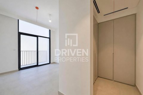 Villa sa Mudon, Dubai, UAE 4 silid-tulugan, 254.37 sq.m. № 744119 - larawan 9
