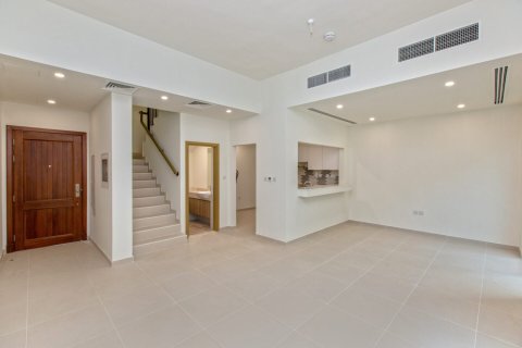 Casa urbana para arrendamento em Dubai, EAU 2 quartos, 164 m2 № 707543 - foto 14