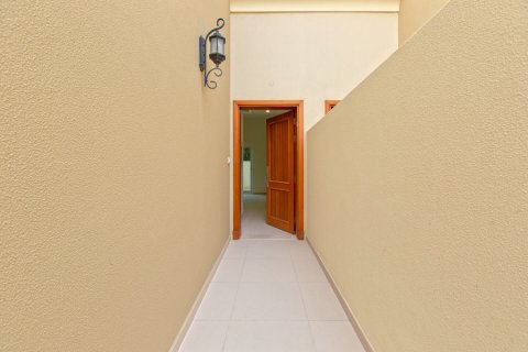 Casa urbana para arrendamento em Dubai, EAU 2 quartos, 164 m2 № 707543 - foto 12