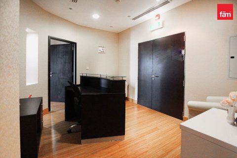 Office in Dubai, UAE 96.9 sq.m. № 598049 - photo 2