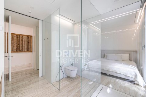 Apartment in Palm Jumeirah, Dubai, UAE 3 bedrooms, 226 sq.m. № 682652 - photo 17