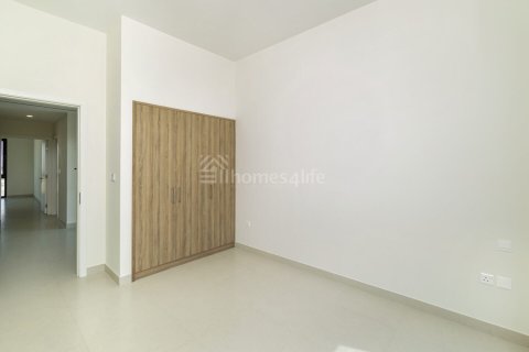 Kaupunkipientalo Dubai South (Dubai World Central), Dubai, Arabiemiraatit 2 makuuhuonetta, 177 m2 № 717789 - kuva 15