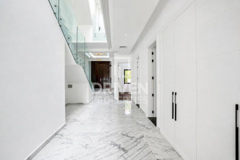 Villa in Al Barari, Dubai, UAE 6 bedrooms, 1902.84 sq.m. № 762603 - photo 7