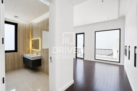Villa in Al Barari, Dubai, UAE 6 bedrooms, 1902.84 sq.m. № 762603 - photo 25