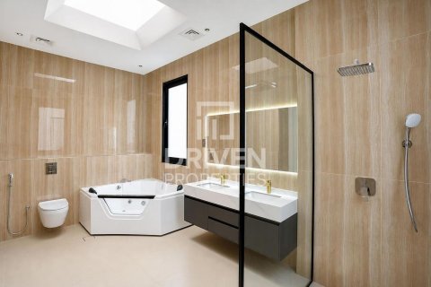 Villa in Al Barari, Dubai, UAE 6 bedrooms, 1902.84 sq.m. № 762603 - photo 26