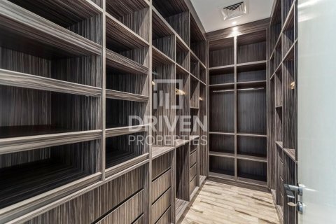 Penthouse in Palm Jumeirah, Dubai, UAE 4 bedrooms, 497.4 sq.m. № 762607 - photo 16