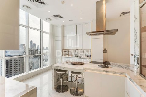 Penthouse in Palm Jumeirah, Dubai, UAE 4 bedrooms, 497.4 sq.m. № 762607 - photo 15