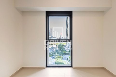 Apartmen di Downtown Dubai (Downtown Burj Dubai), Dubai, UAE 2 bilik tidur, 102.84 meter persegi № 762608 - foto 7