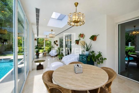 וילה להשכרה ב The Villa, Dubai, איחוד האמירויות  4 חדרי שינה, 1357.5 מ"ר, מספר 762605 - תמונה 8