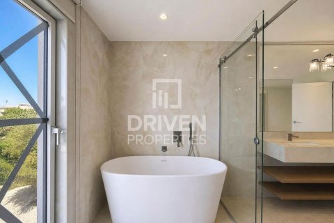 וילה להשכרה ב The Villa, Dubai, איחוד האמירויות  4 חדרי שינה, 1357.5 מ"ר, מספר 762605 - תמונה 23