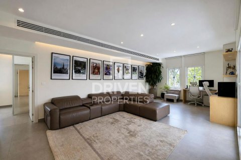 וילה להשכרה ב The Villa, Dubai, איחוד האמירויות  4 חדרי שינה, 1357.5 מ"ר, מספר 762605 - תמונה 24