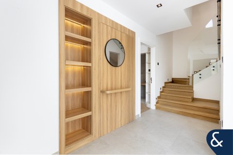 Villa itt: The Springs, Dubai, EAE, 4 hálószoba, 210 m², azonosító: 685108 - fénykép 8