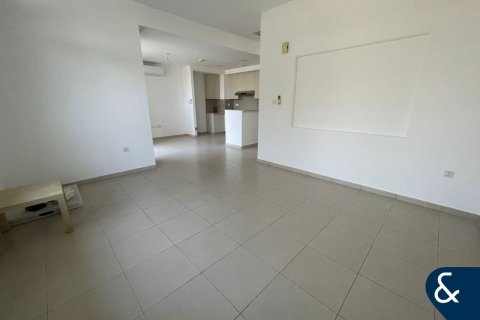 Villa te huur in Town Square, Dubai, VAE 3 slaapkamers, 203 vr.m., nr 668046 - foto 3