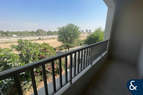 Villa te huur in Town Square, Dubai, VAE 3 slaapkamers, 203 vr.m., nr 668046 - foto 8