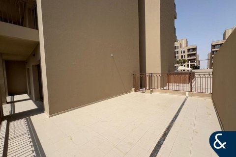 Apartmen di Town Square, Dubai, UAE 2 bilik tidur, 146 meter persegi № 668047 - foto 4