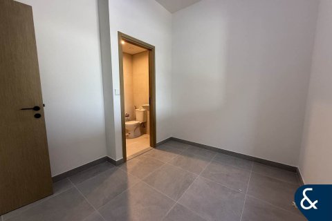 Villa sa Dubai Land, Dubai, UAE 3 silid-tulugan, 184 sq.m. № 668044 - larawan 10