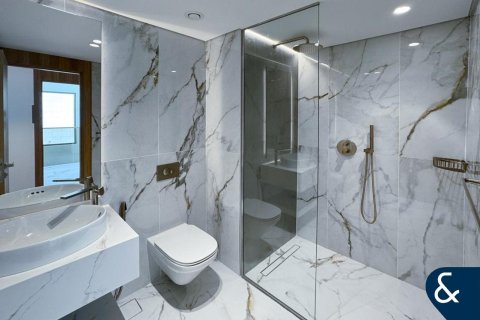 Зняти в оренду віллу в Джумейра Гольф Эстейтс, Дубай, ОАЕ 3 спальні, 195м2, № 668045 - фото 17