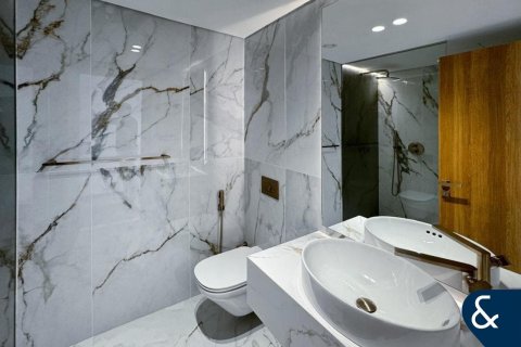 Зняти в оренду віллу в Джумейра Гольф Эстейтс, Дубай, ОАЕ 3 спальні, 195м2, № 668045 - фото 10