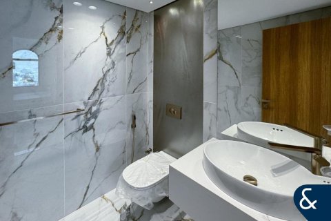 Зняти в оренду віллу в Джумейра Гольф Эстейтс, Дубай, ОАЕ 3 спальні, 195м2, № 668045 - фото 11