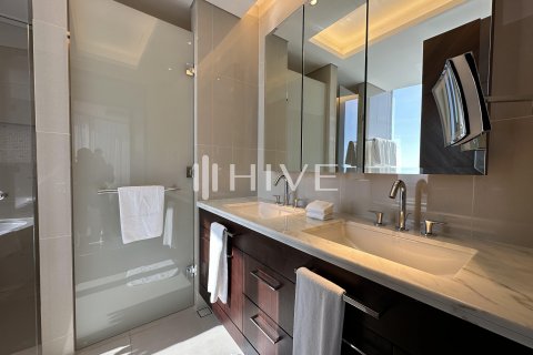 Apartment in Downtown Dubai (Downtown Burj Dubai), Dubai, UAE 3 bedrooms, 187.8 sq.m. № 581240 - photo 9
