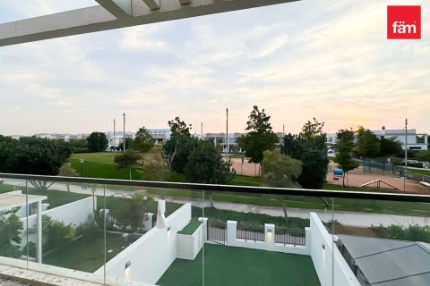 Rumah bandar di Dubai, UAE 4 bilik tidur, 180 meter persegi № 691225 - foto 23