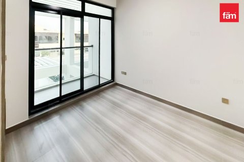 Rumah bandar di Dubai, UAE 4 bilik tidur, 180 meter persegi № 691225 - foto 7