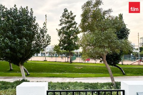 Rumah bandar di Dubai, UAE 4 bilik tidur, 180 meter persegi № 691225 - foto 25